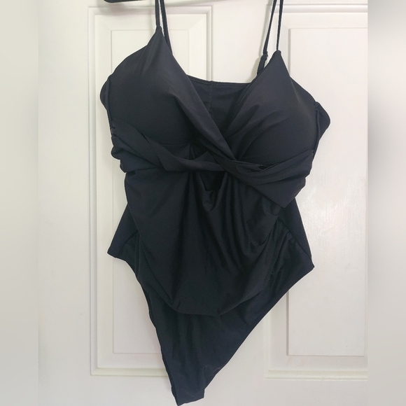 Davi & Dani swimsuit black one piece 2xl 16-18 - Picture 2 of 9